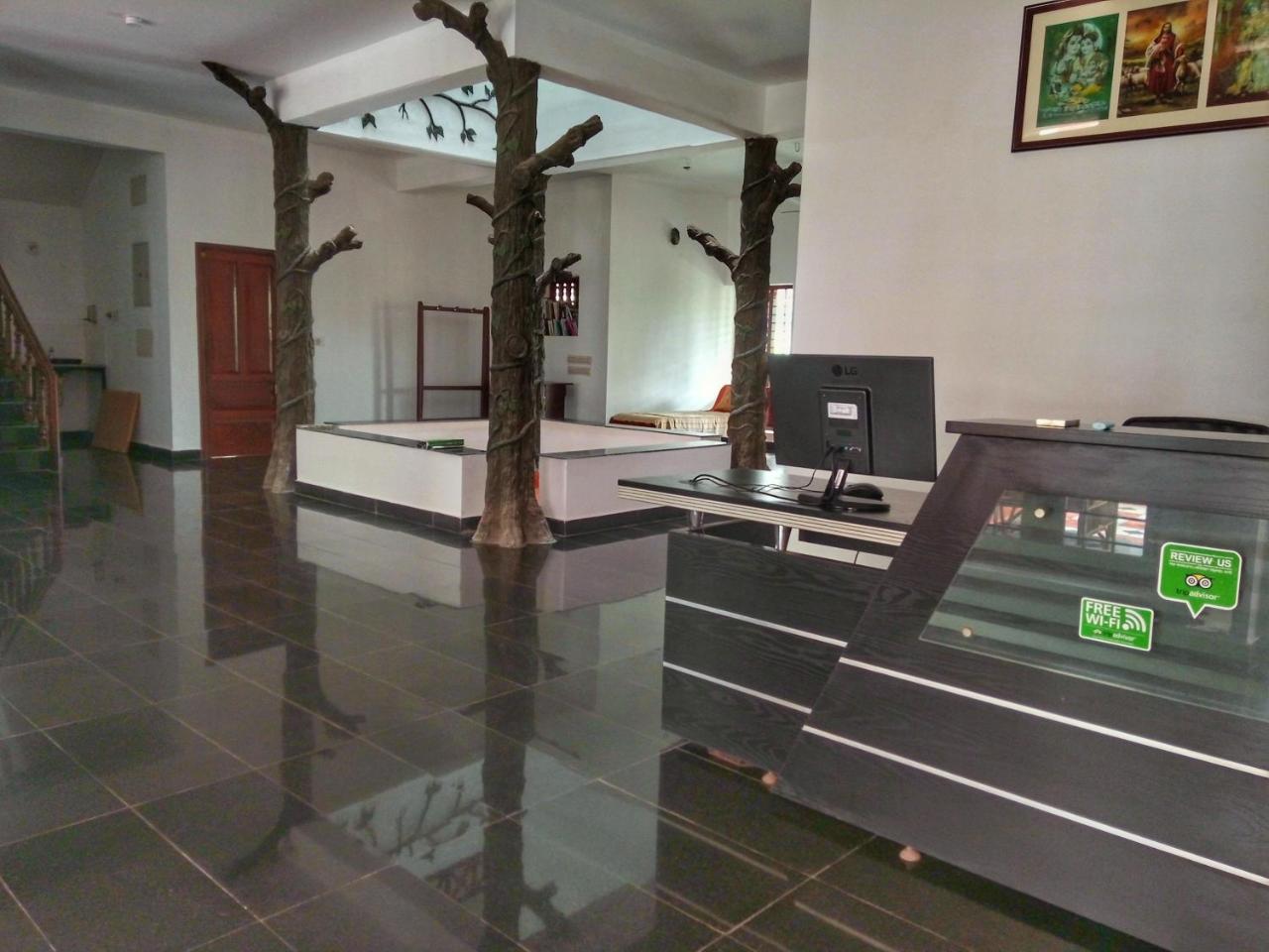 Vedic Heritage Boutique Hotel โกวาลัม ภายนอก รูปภาพ